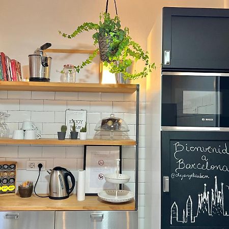 Charming Appartement In The Heart Of Barcelona Exterior photo